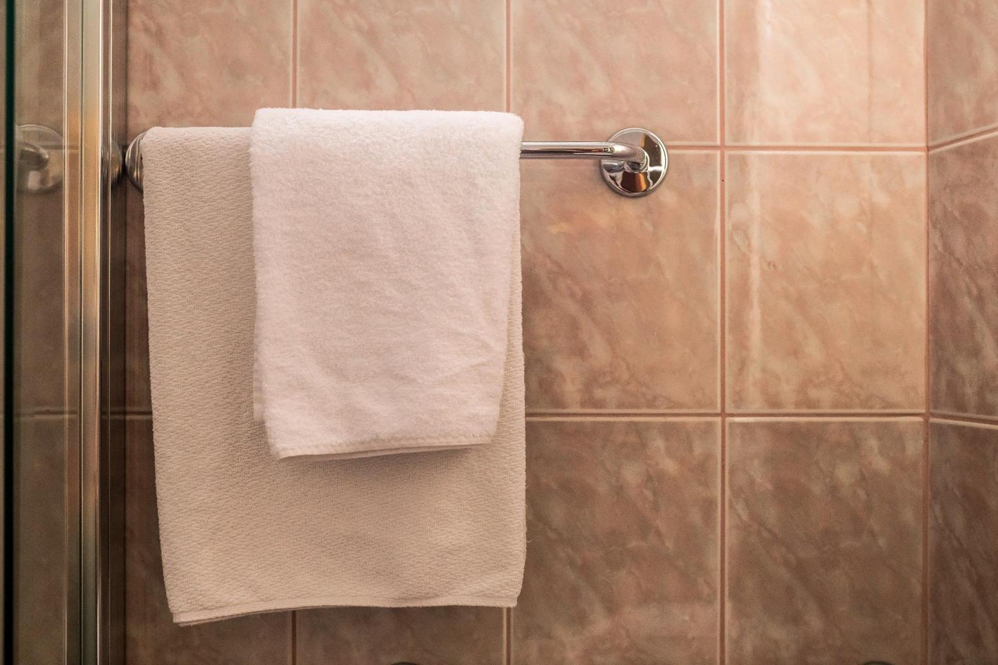 Hotel Carlstadt Karlovac Dış mekan fotoğraf
