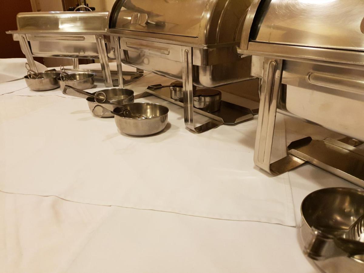 Hotel Carlstadt Karlovac Dış mekan fotoğraf